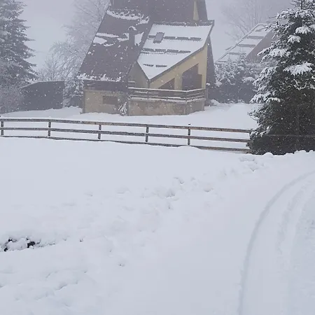 Ponijeri בית נופש Kakanj